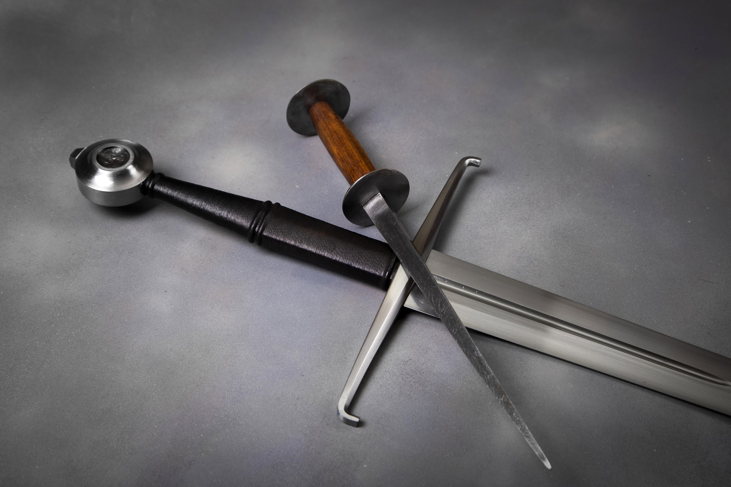 Espadas y equipamiento HEMA